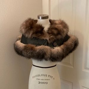 Luxurious Fur-Trimmed Women's Jacket